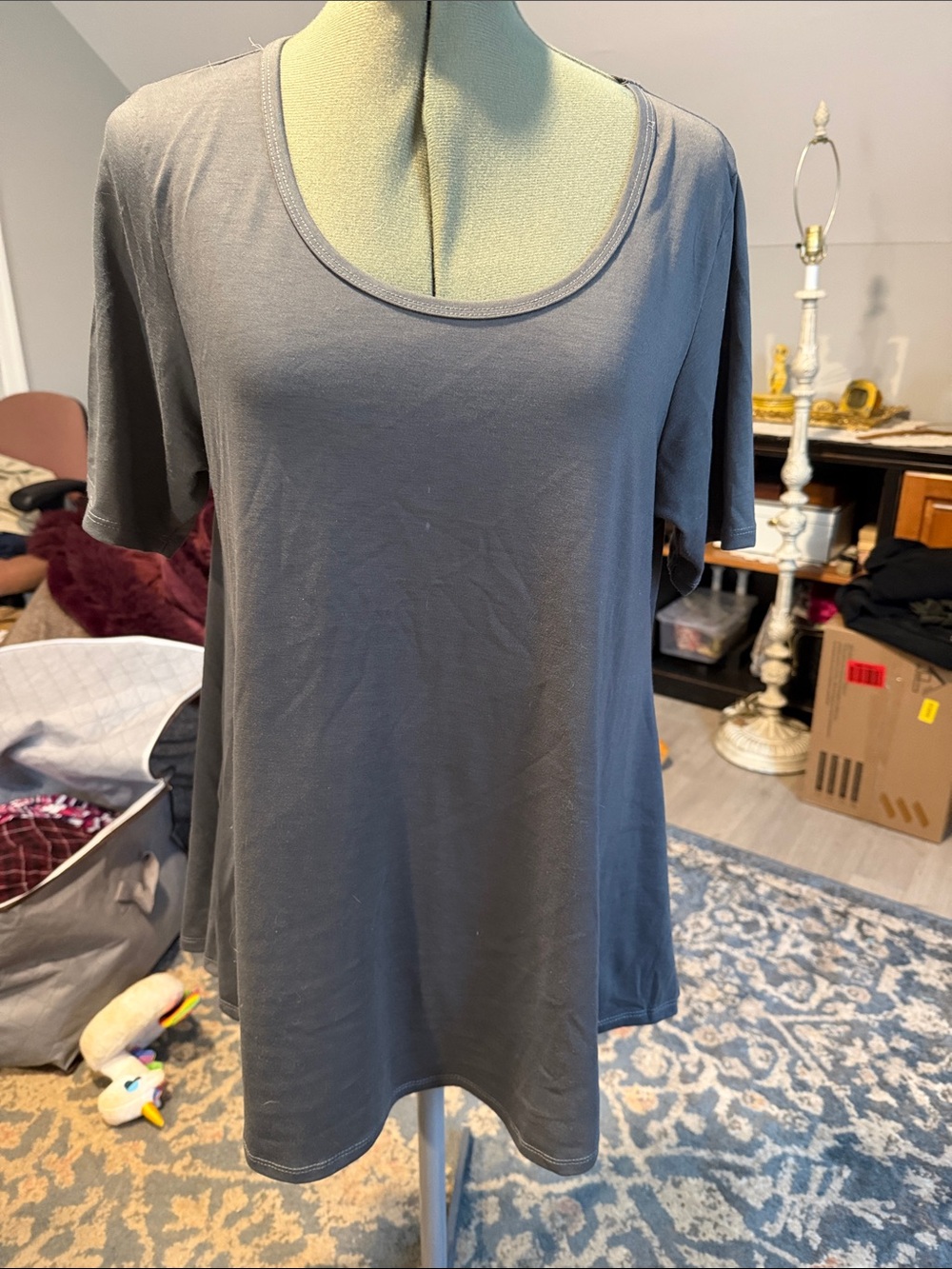 LuLaRoe Irma Scoop Neck Tunic Top - Gray